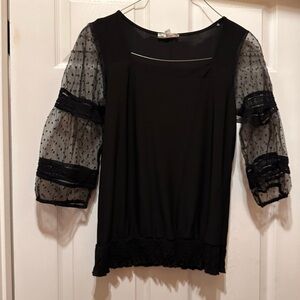 Gentle worn Blk shirt. Sized medium.